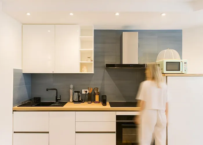 Mobydick, Central, Walk To The Beach, Private Parking Apartamento *