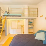 Mobydick, Central, Walk To The Beach, Private Parking Imperia