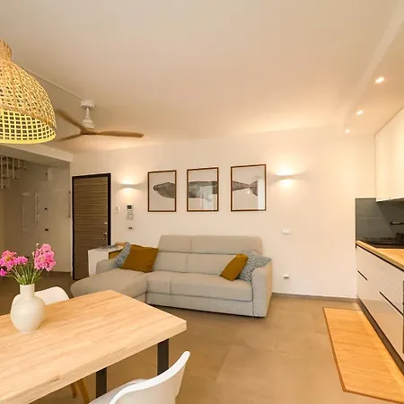 Mobydick, Central, Walk To The Beach, Private Parking דירה אימפריה