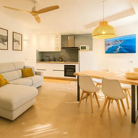 דירה Mobydick, Central, Walk To The Beach, Private Parking *