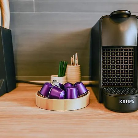 Appartement Mobydick, Central, Walk To The Beach, Private Parking