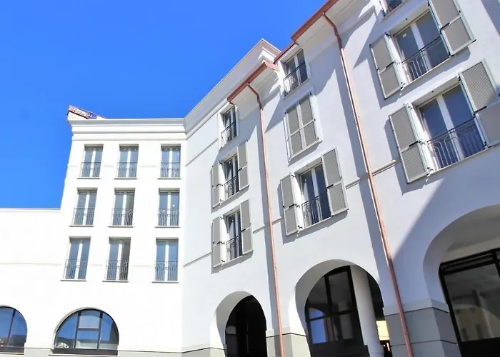 Lägenhet Mobydick, Central, Walk To The Beach, Private Parking Imperia